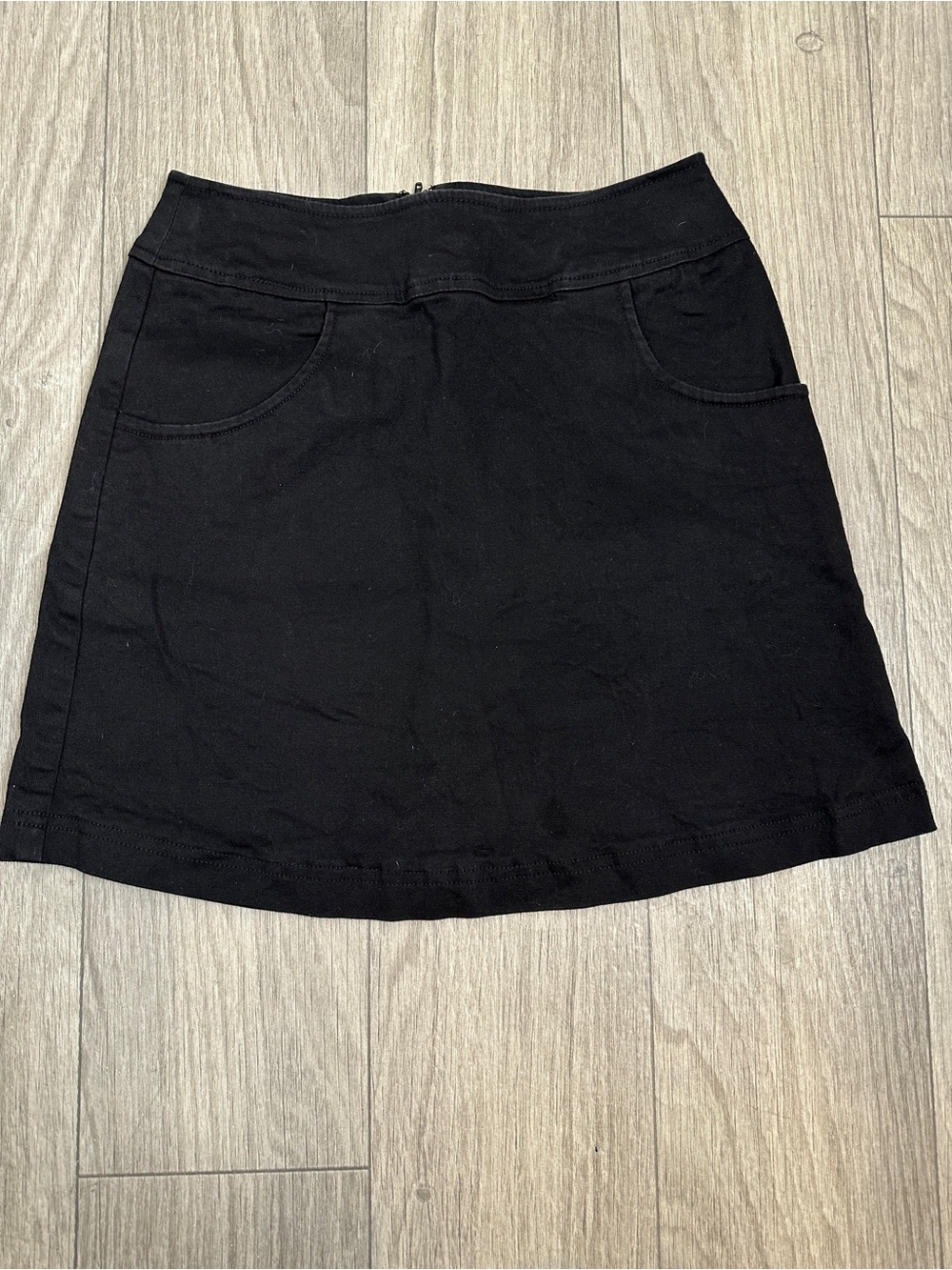 Vintage Express Black A-Line Women's Skirt - Classic Everyday Style Size 3/4